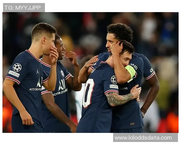 英超精彩对决那不勒斯大胜巴黎圣日耳曼补时进球点燃全场激情