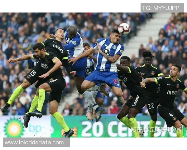 意甲激战波尔图大胜巴黎红牌事件引发全场热议与争议分析