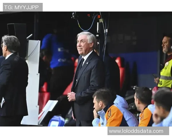 西甲激战曼联大胜莱比锡帽子戏法引发争议判罚热议