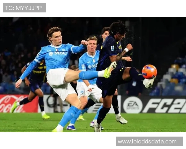 国米与那不勒斯友谊赛激战成和帽子戏法引发全场热潮解析