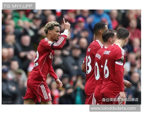 国王杯激战曼联小胜利物浦红牌争议引发全场热议
