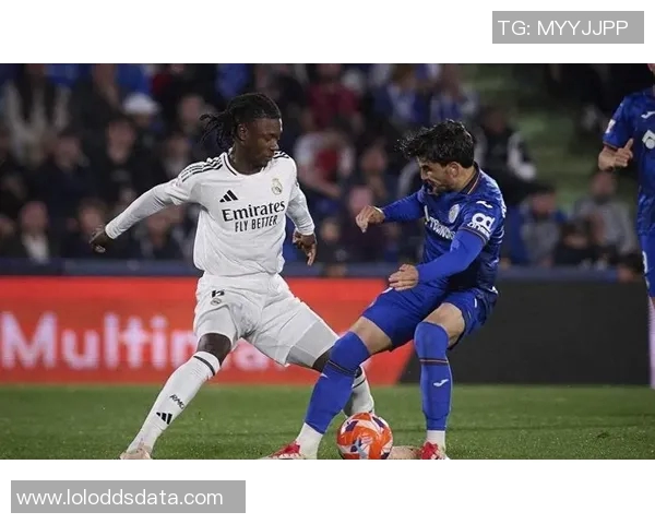 国王杯激战曼联与皇马平局乌龙球引发转会传闻热潮