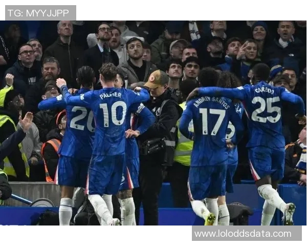 友谊赛精彩回顾：那不勒斯逆转切尔西全场沸腾瞬间解析