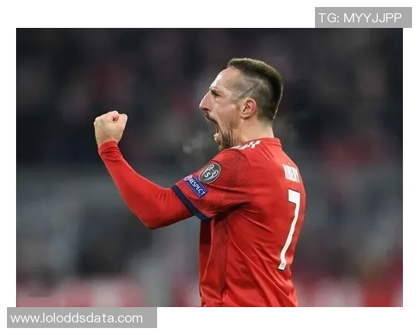 莱比锡大胜本菲卡五球晋级点球争议引发全场热议