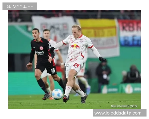 国王杯惊现冷门那不勒斯与莱比锡激战成平局神扑瞬间震撼全场