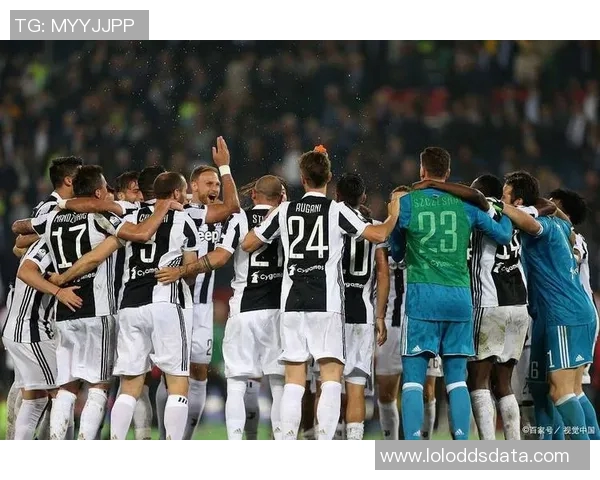 尤文图斯狂胜曼城6比2神奇扑救引发全场狂欢